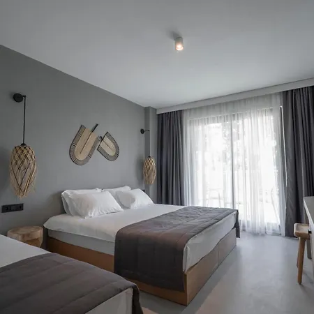 Regia Mare & Bodrum 4* 奥塔肯特